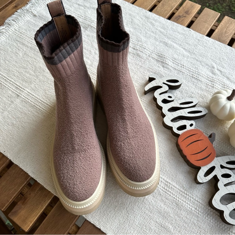 Sofft Söfft Provea mauve ankle boots 9.5